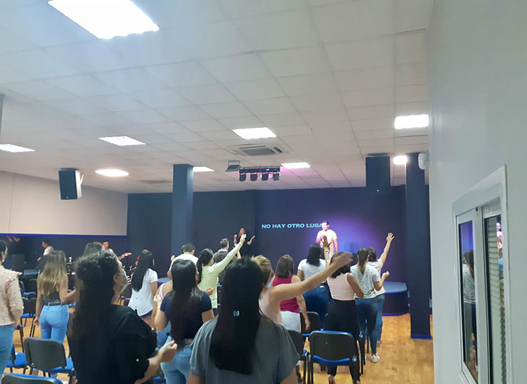 How to find the right person | Centro de Vida Cristiana