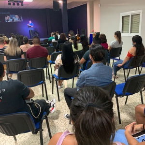 How to find the right person | Centro de Vida Cristiana